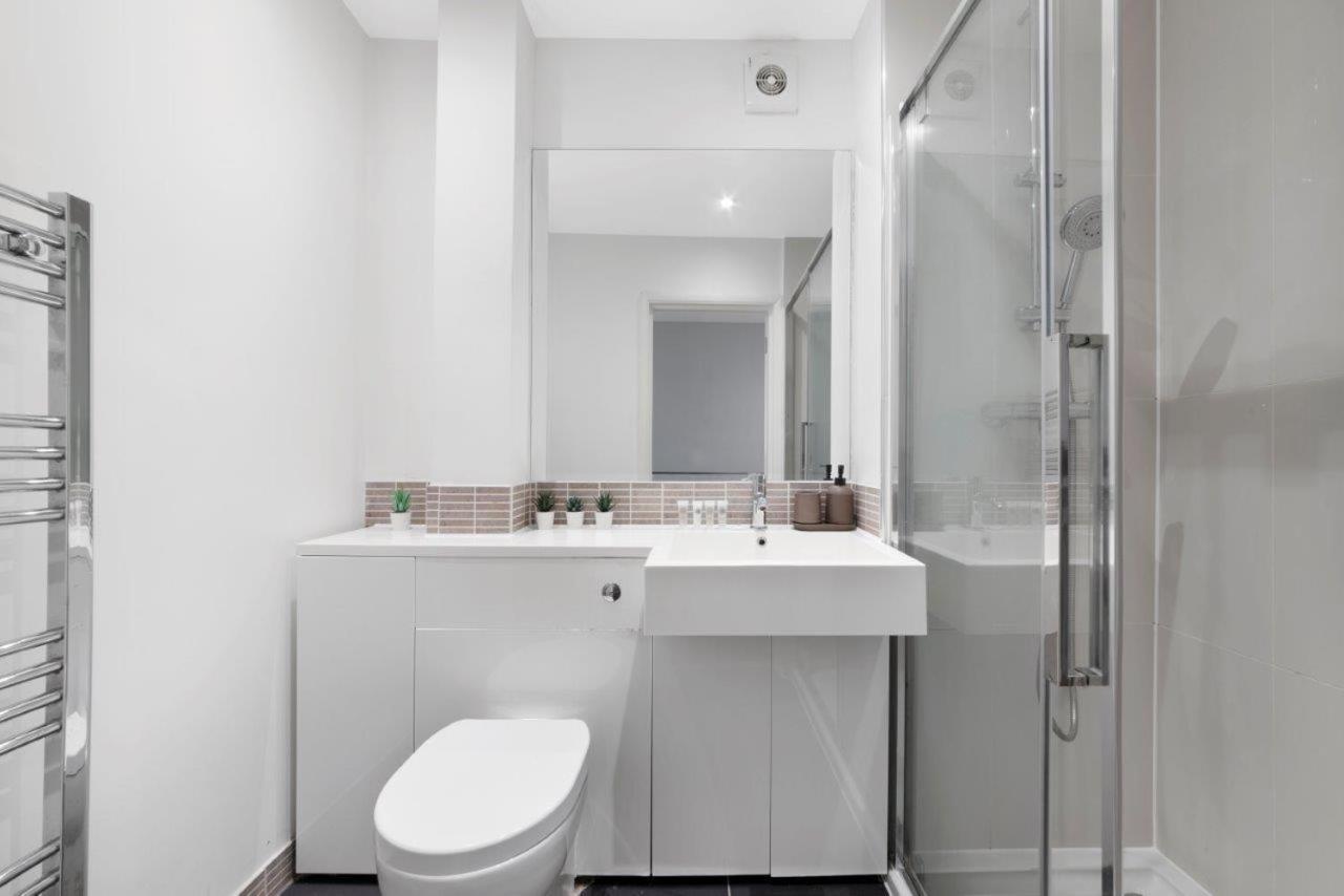 Huge Shoreditch Apartment- Private Roof Terrace Londen Buitenkant foto